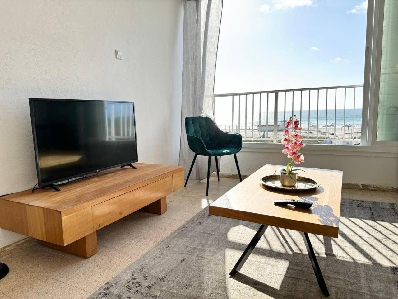 Апартаменти Amazing Sea View Qiryat Yam Екстер'єр фото